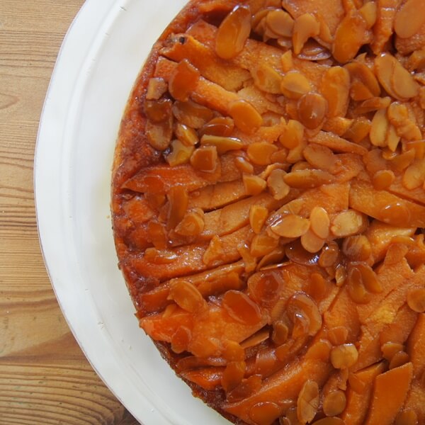 Tarte tatin de coings du Mas de pierre-étoile, gite de groupe dans le Luberon